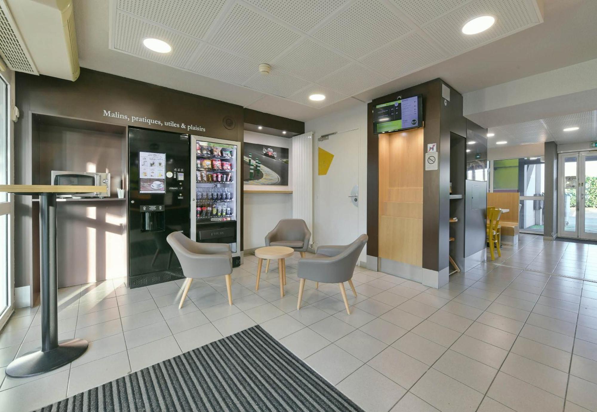 B&B Hotel Le Mans Sud Arnage Esterno foto